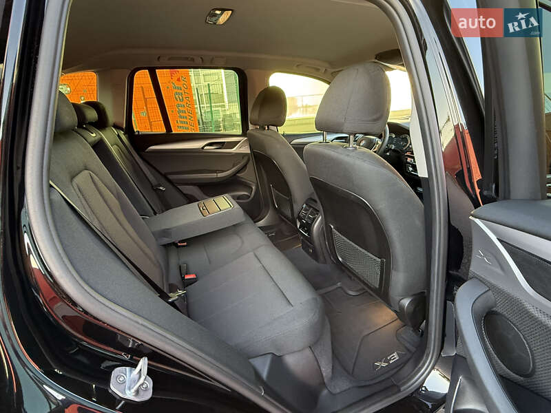 Позашляховик / Кросовер BMW X3 2018 в Києві