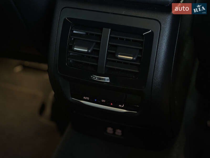 Внедорожник / Кроссовер BMW X3 2020 в Черновцах