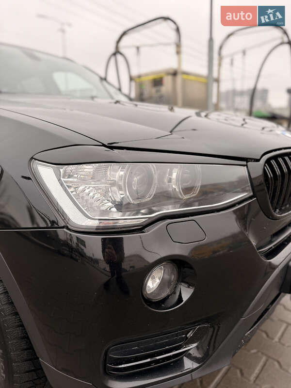 Внедорожник / Кроссовер BMW X3 2016 в Киеве