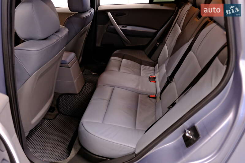 Внедорожник / Кроссовер BMW X3 2004 в Одессе