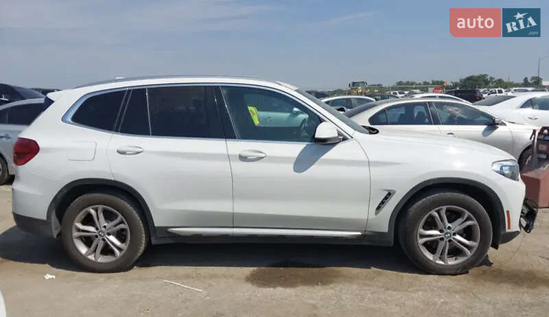 Внедорожник / Кроссовер BMW X3 2019 в Львове