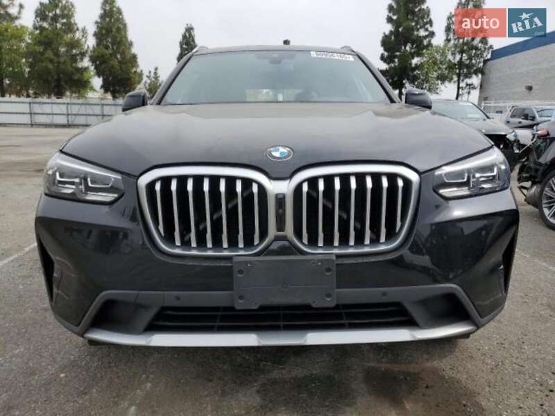 Внедорожник / Кроссовер BMW X3 2023 в Монастырище