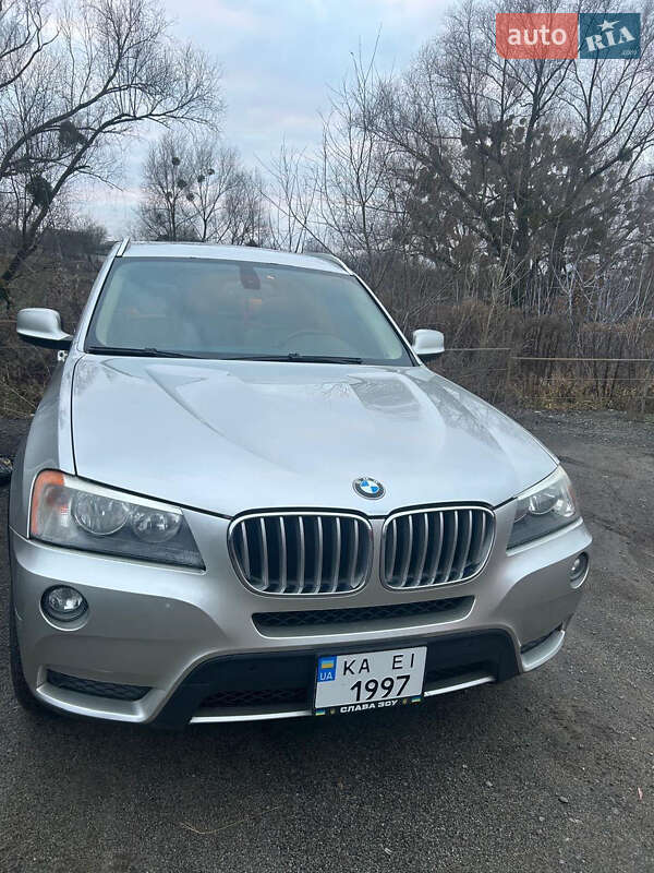 Внедорожник / Кроссовер BMW X3 2011 в Киеве
