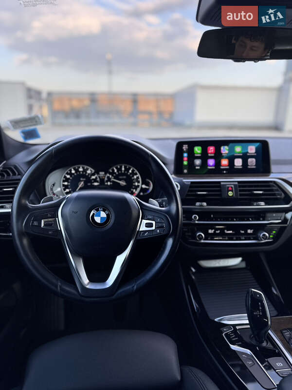 Внедорожник / Кроссовер BMW X3 2018 в Киеве