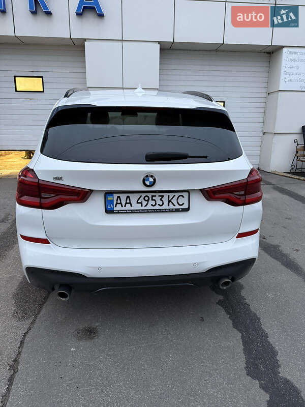 Внедорожник / Кроссовер BMW X3 2018 в Киеве