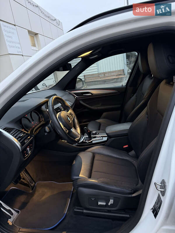 Внедорожник / Кроссовер BMW X3 2018 в Киеве