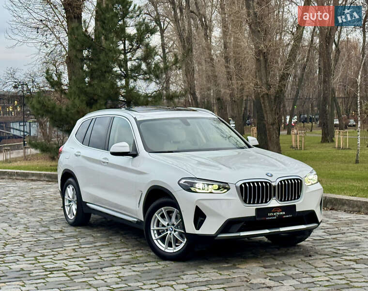 BMW X3 2021