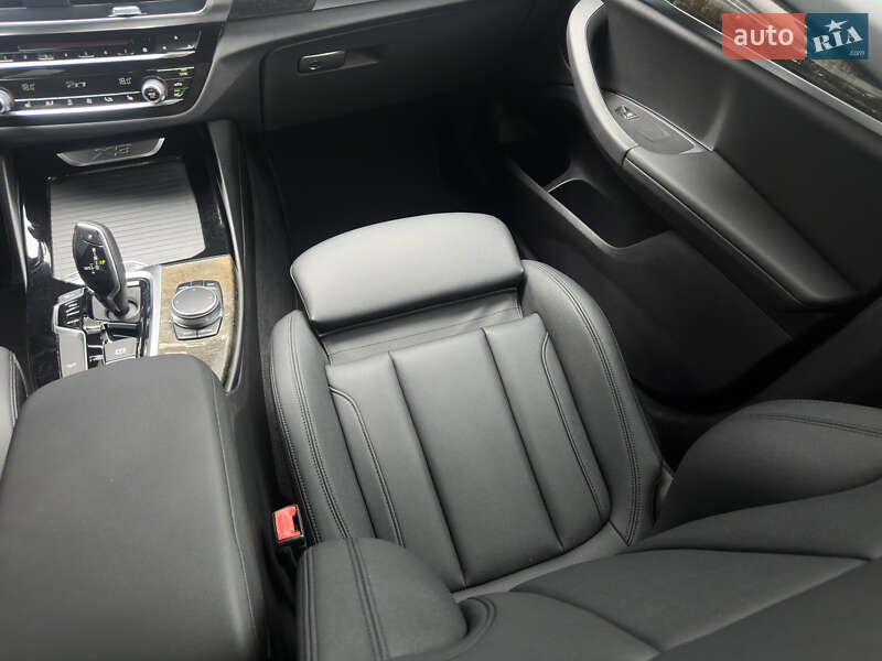 Внедорожник / Кроссовер BMW X3 2017 в Мукачево фото 21 Внедорожник / Кроссовер BMW X3 2017 в Мукачево