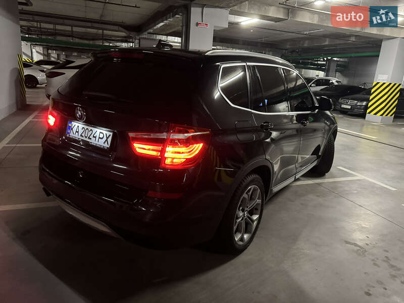 Внедорожник / Кроссовер BMW X3 2016 в Киеве