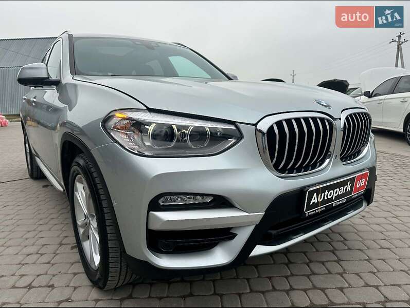 Внедорожник / Кроссовер BMW X3 2020 в Львове