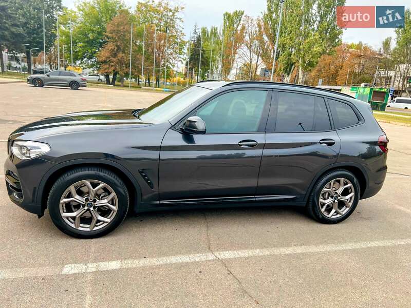 Внедорожник / Кроссовер BMW X3 2020 в Запорожье