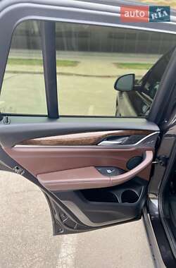 Внедорожник / Кроссовер BMW X3 2020 в Запорожье