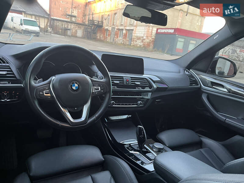 Внедорожник / Кроссовер BMW X3 2019 в Ивано-Франковске