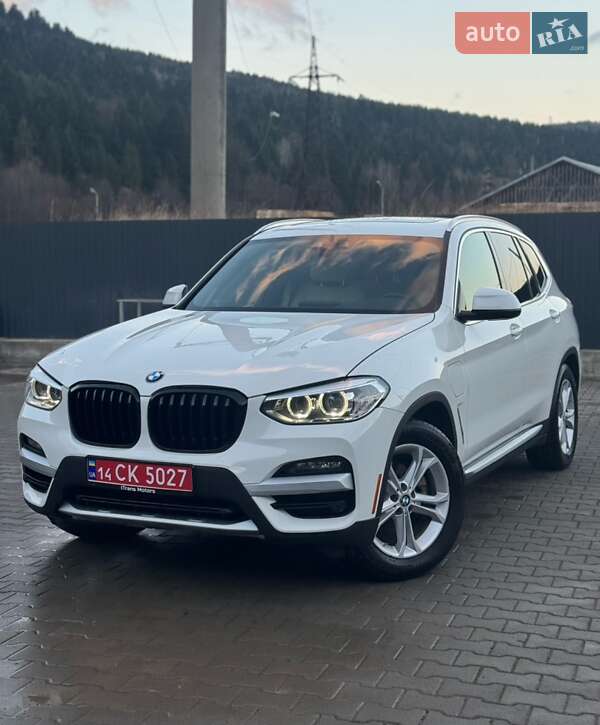 BMW X3 2021
