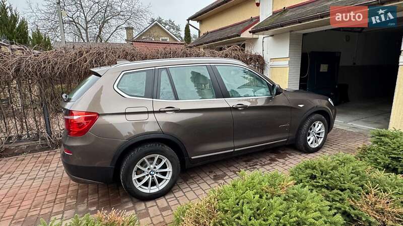 Внедорожник / Кроссовер BMW X3 2013 в Киеве