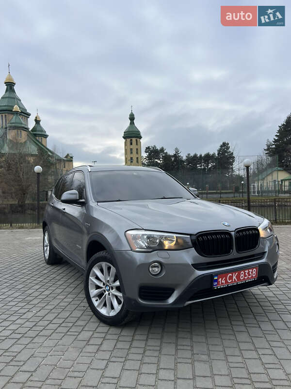 Позашляховик / Кросовер BMW X3 2017 в Новояворівську