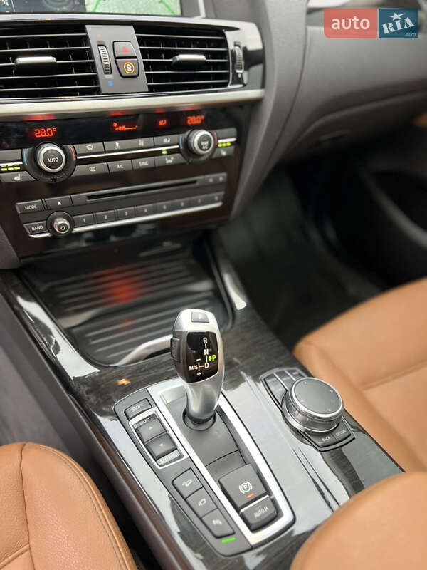 Позашляховик / Кросовер BMW X3 2017 в Новояворівську