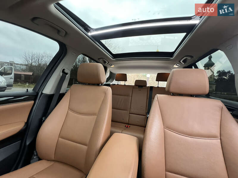 Позашляховик / Кросовер BMW X3 2017 в Новояворівську