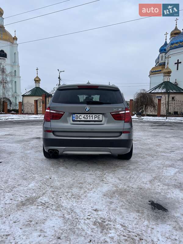 Внедорожник / Кроссовер BMW X3 2013 в Кривом Роге фото 4 Внедорожник / Кроссовер BMW X3 2013 в Кривом Роге