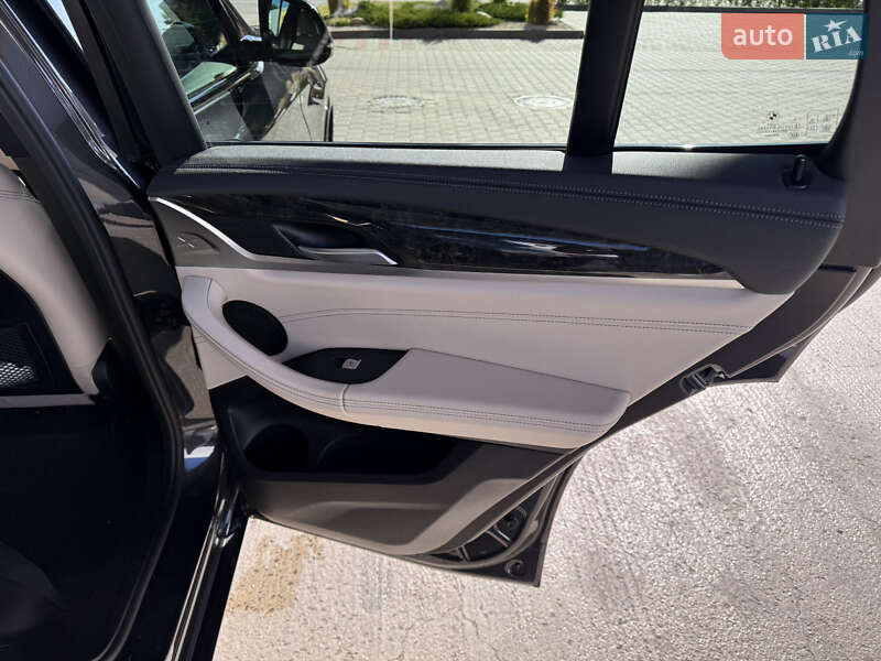 Внедорожник / Кроссовер BMW X3 2020 в Броварах