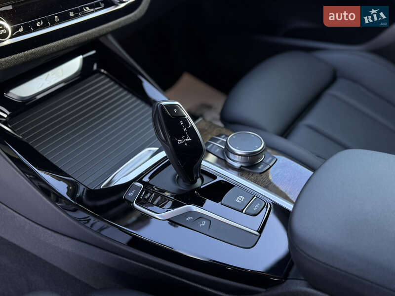 Внедорожник / Кроссовер BMW X3 2019 в Львове
