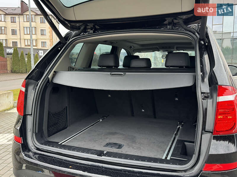 Внедорожник / Кроссовер BMW X3 2015 в Ровно