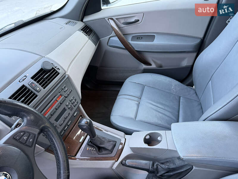 Позашляховик / Кросовер BMW X3 2004 в Полтаві