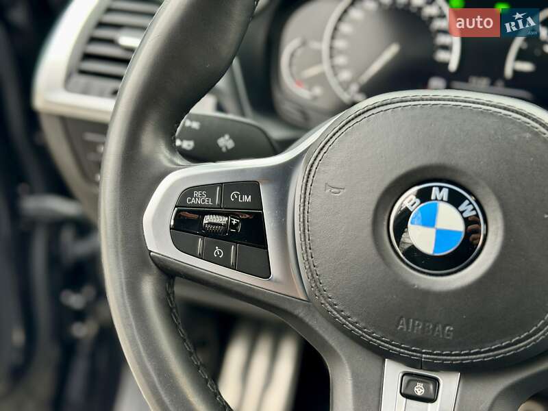 Внедорожник / Кроссовер BMW X3 2020 в Киеве