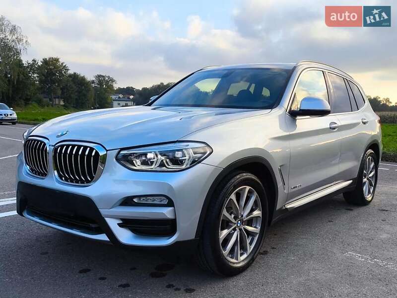 Внедорожник / Кроссовер BMW X3 2018 в Львове
