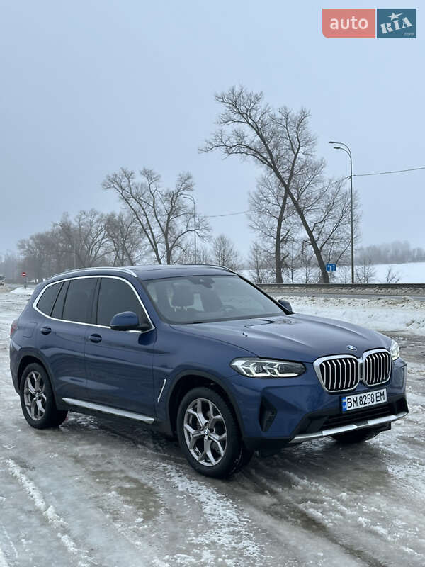 Внедорожник / Кроссовер BMW X3 2021 в Ромнах