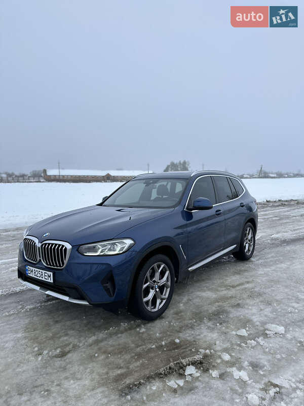 Внедорожник / Кроссовер BMW X3 2021 в Ромнах