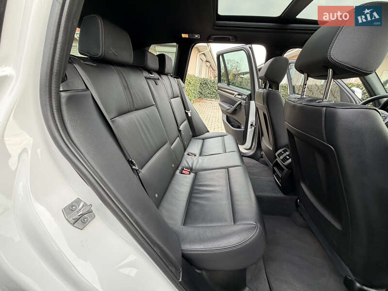 Внедорожник / Кроссовер BMW X3 2015 в Одессе