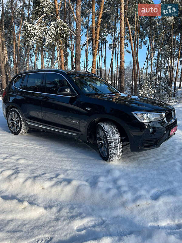 Внедорожник / Кроссовер BMW X3 2016 в Киеве