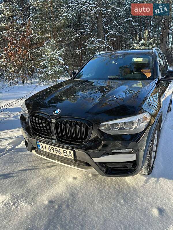 Внедорожник / Кроссовер BMW X3 2019 в Киеве