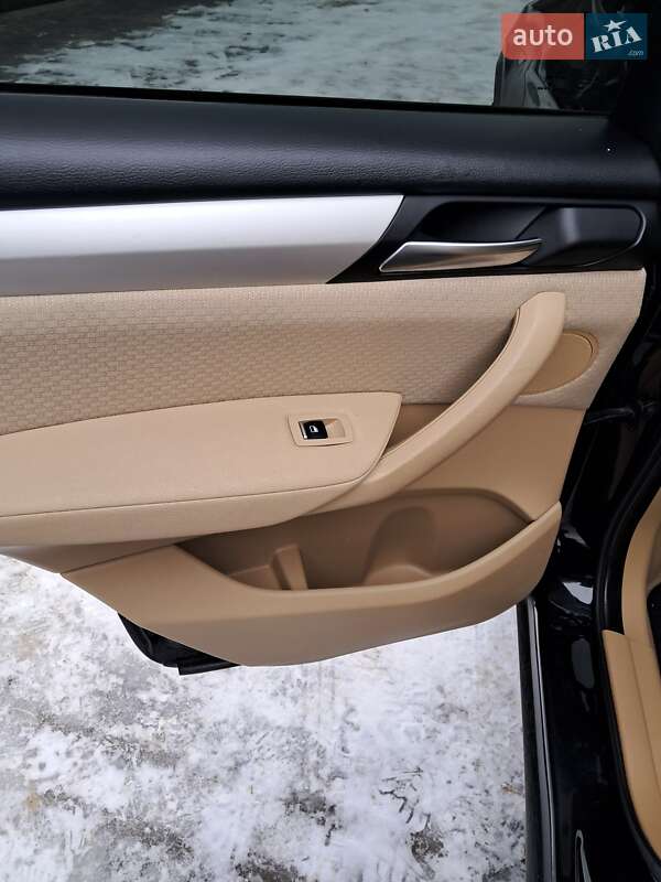 Внедорожник / Кроссовер BMW X3 2015 в Ужгороде