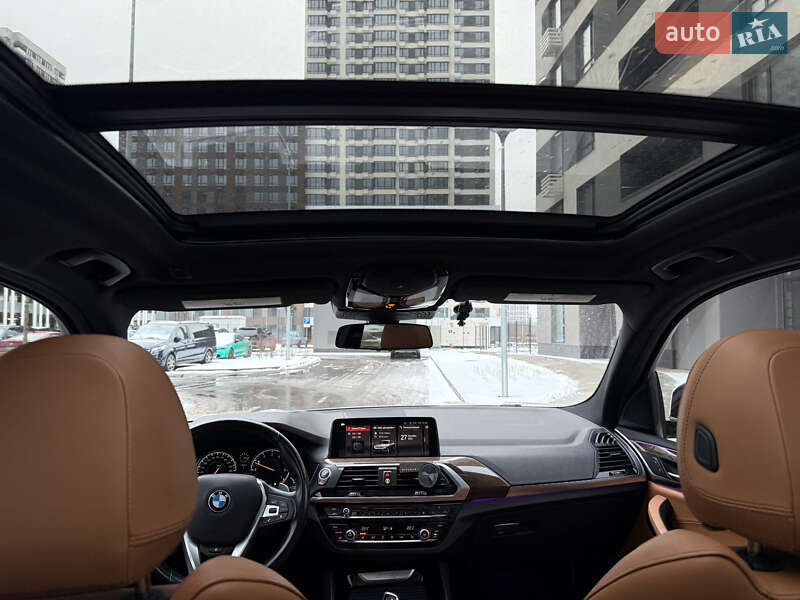 Внедорожник / Кроссовер BMW X3 2018 в Киеве