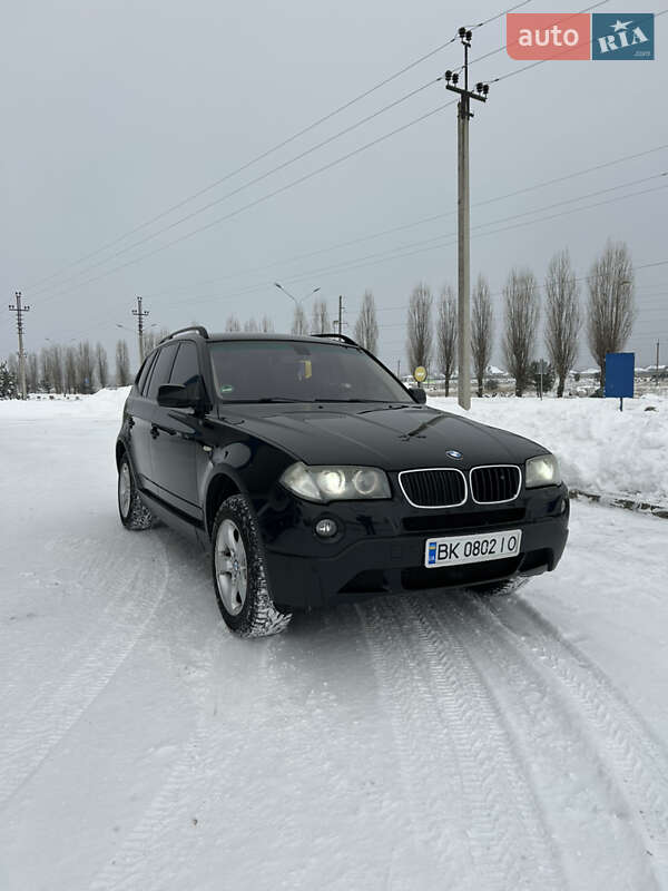 Внедорожник / Кроссовер BMW X3 2008 в Вараше