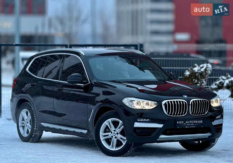 Внедорожник / Кроссовер BMW X3 2019 в Киеве