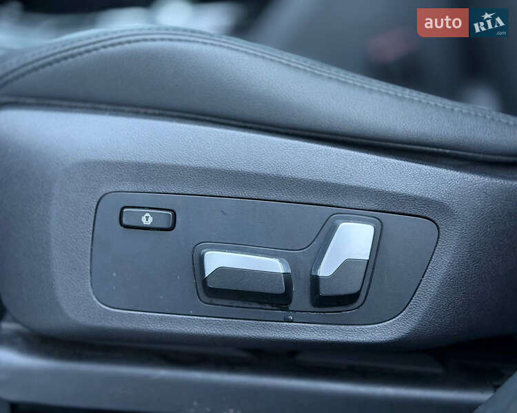 Внедорожник / Кроссовер BMW X3 2019 в Киеве