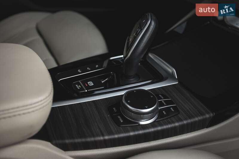 Внедорожник / Кроссовер BMW X3 2019 в Одессе