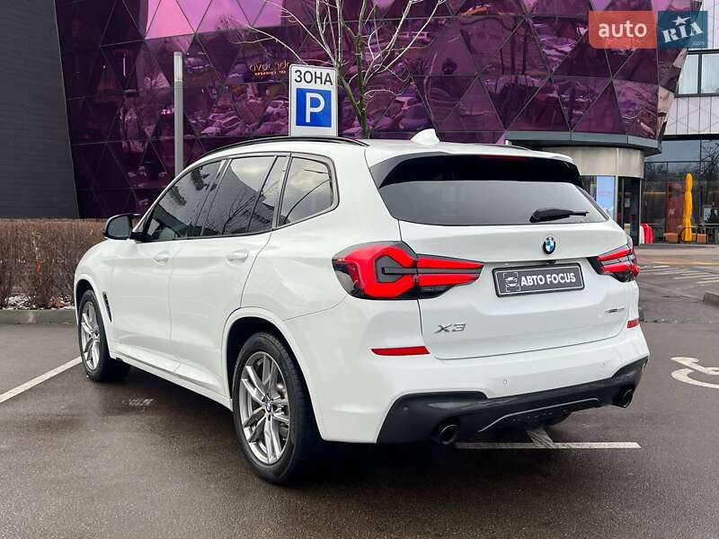 Внедорожник / Кроссовер BMW X3 2021 в Киеве