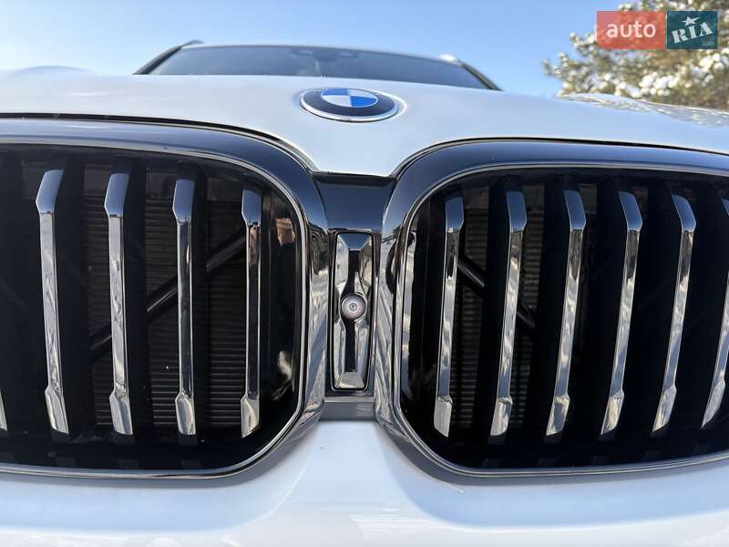 Внедорожник / Кроссовер BMW X3 2020 в Днепре