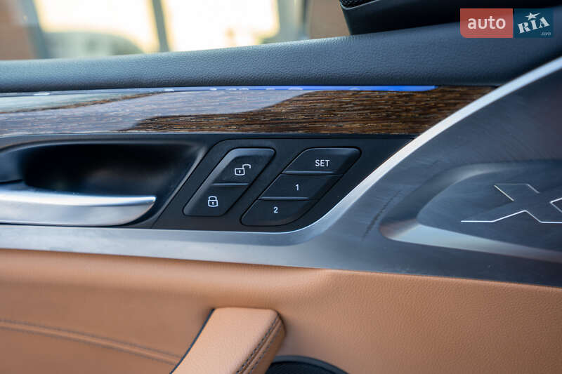 Внедорожник / Кроссовер BMW X3 2019 в Киеве