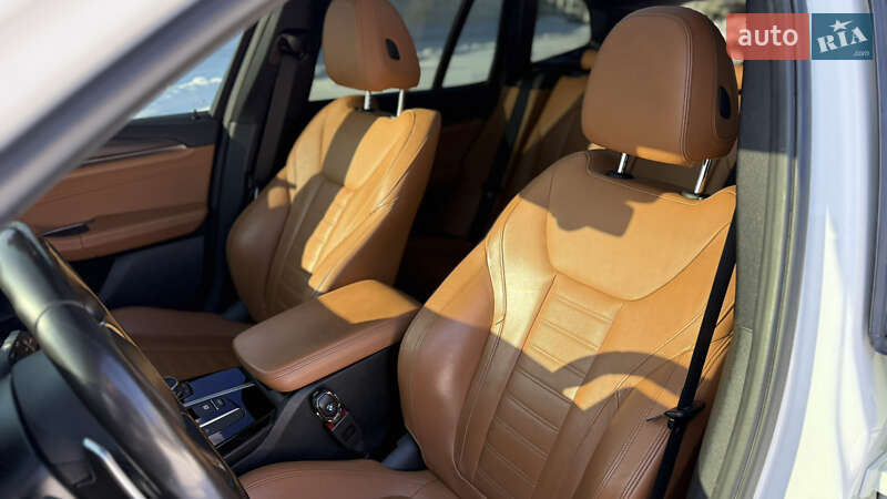 Внедорожник / Кроссовер BMW X3 2020 в Днепре