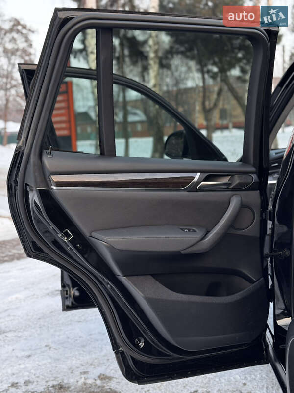 Внедорожник / Кроссовер BMW X3 2017 в Лубнах