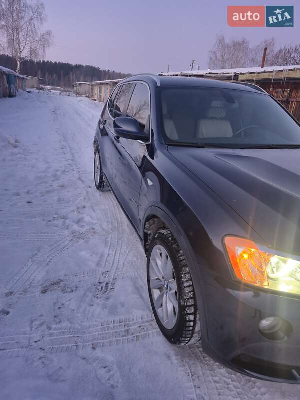 Внедорожник / Кроссовер BMW X3 2013 в Шостке