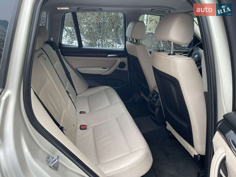 Внедорожник / Кроссовер BMW X3 2013 в Полтаве