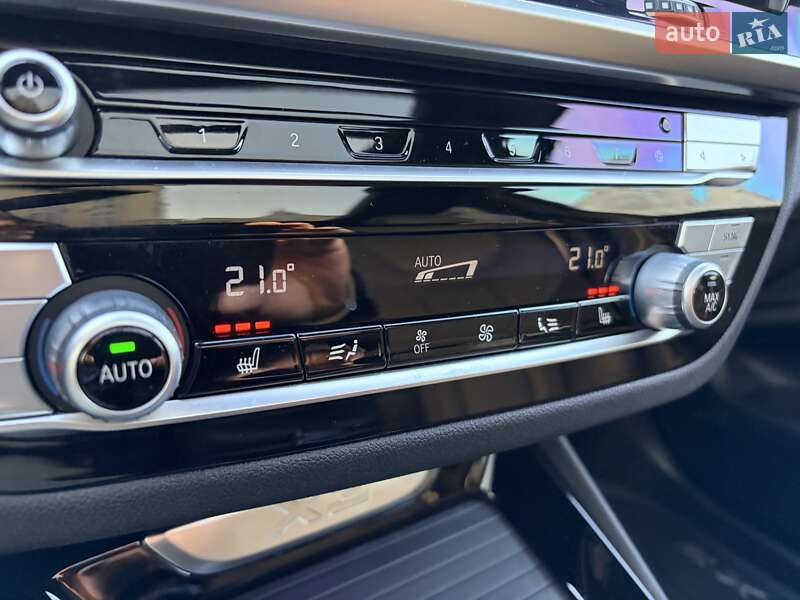 Внедорожник / Кроссовер BMW X3 2020 в Киеве фото 3 Внедорожник / Кроссовер BMW X3 2020 в Киеве