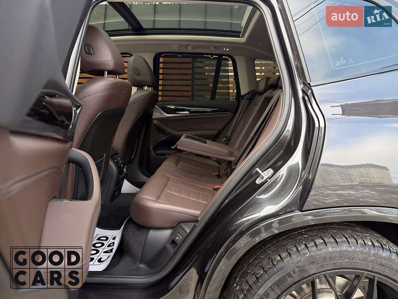 Внедорожник / Кроссовер BMW X3 2022 в Одессе