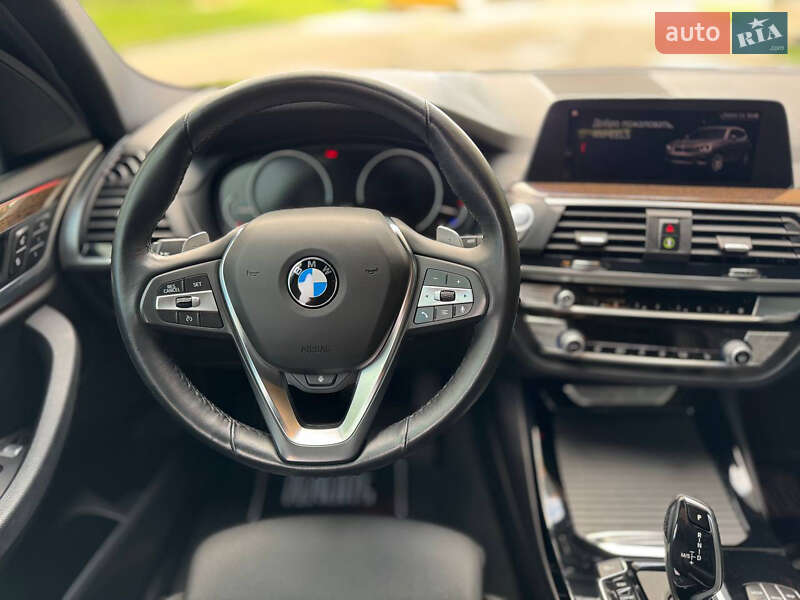 Внедорожник / Кроссовер BMW X3 2021 в Черновцах